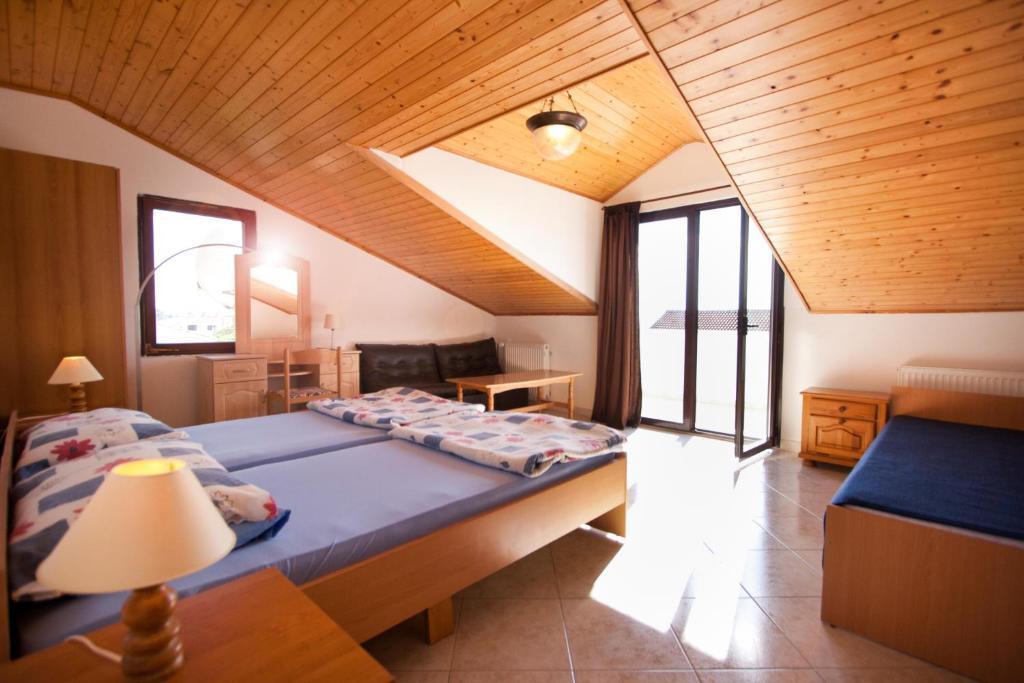 Apartments Vanessa Poreč Pokoj fotografie